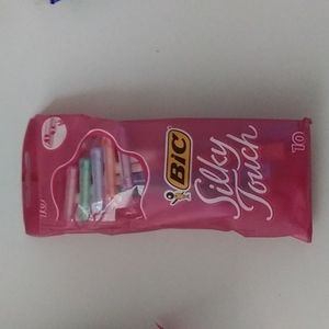 Bic Silky Touch Women's Razor 10 Pack/Razor
